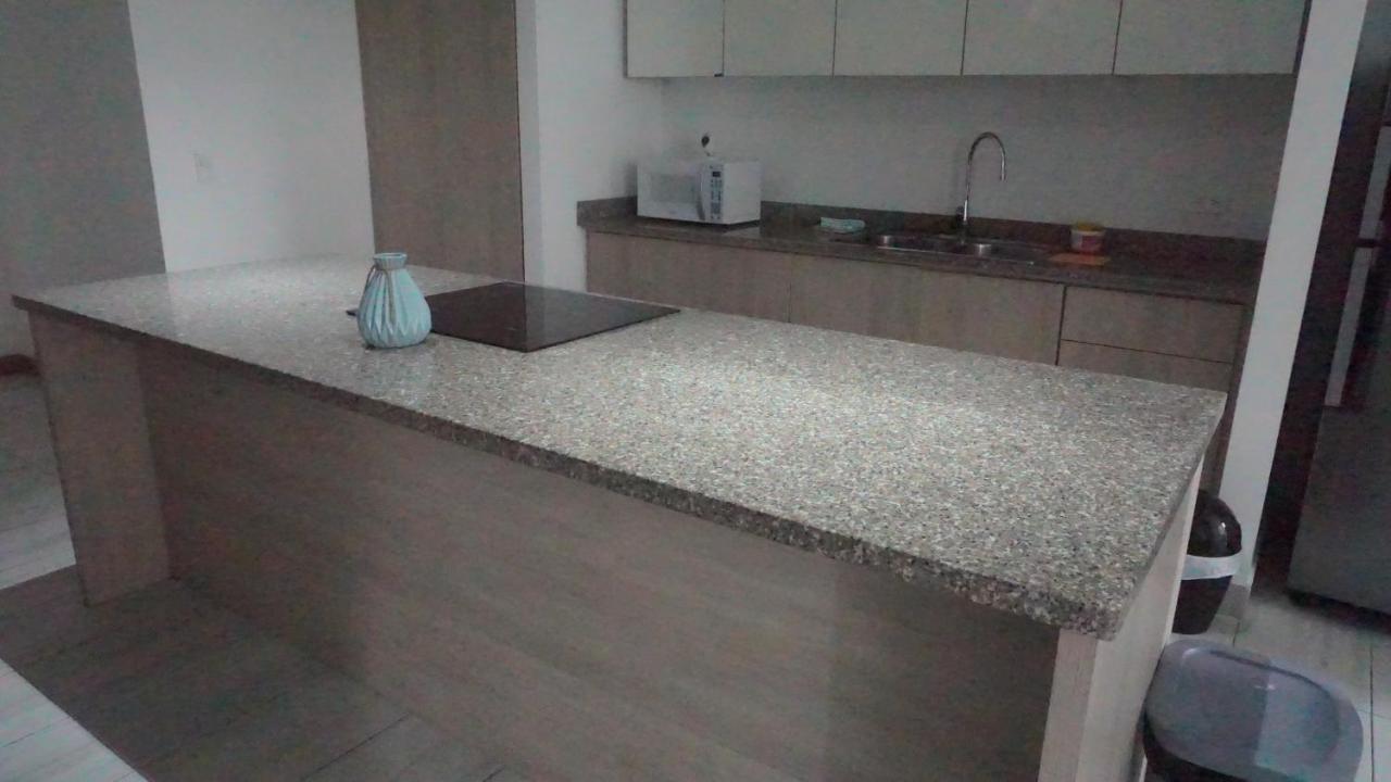 1410 Habitacion En Lujoso Departamento - Atelier Κίτο Εξωτερικό φωτογραφία